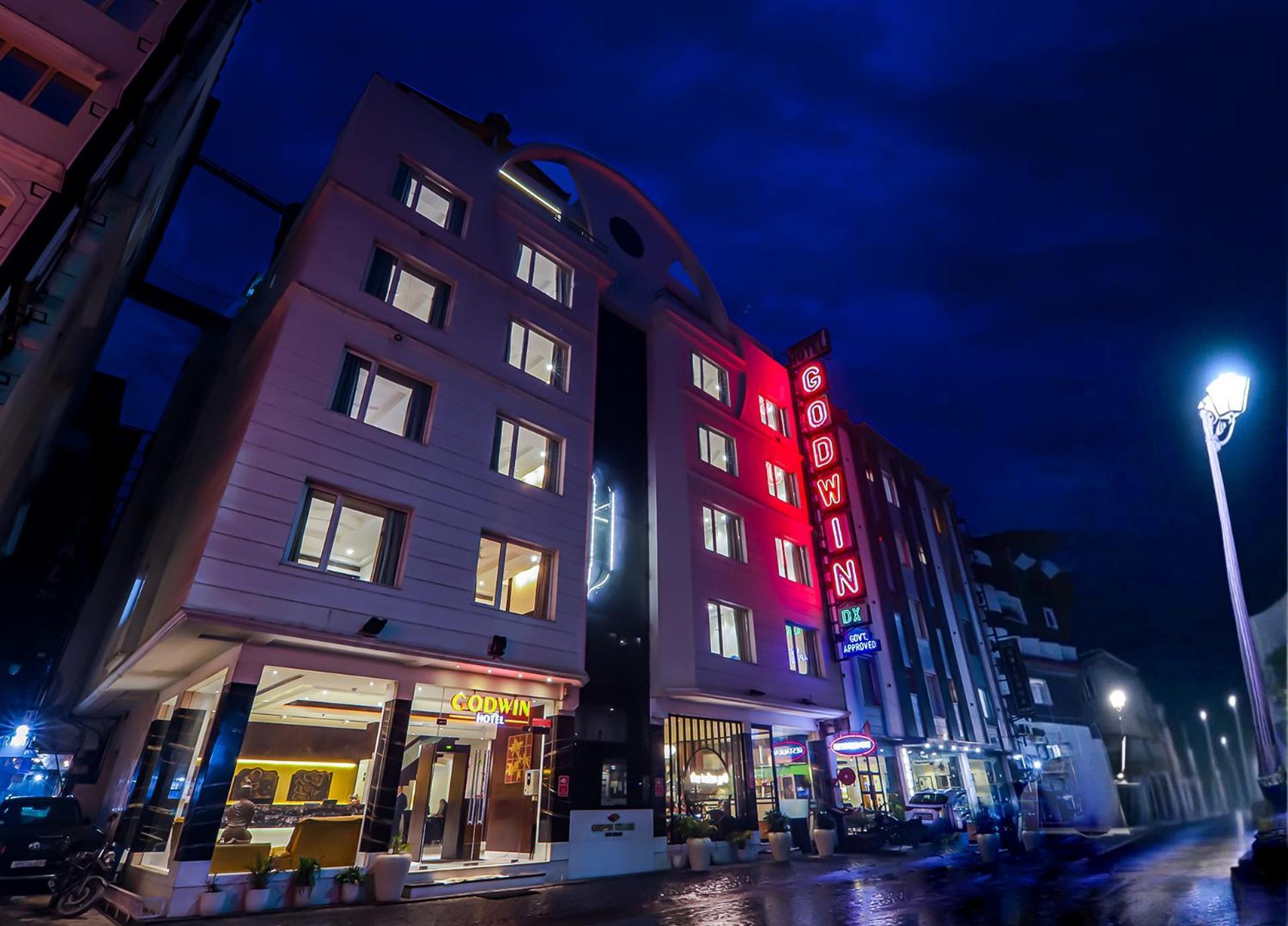 Hotel Godwin Deluxe -Free Airport Pickup -Traveller'S Choice Award Winner 2025 Нью-Делі Екстер'єр фото